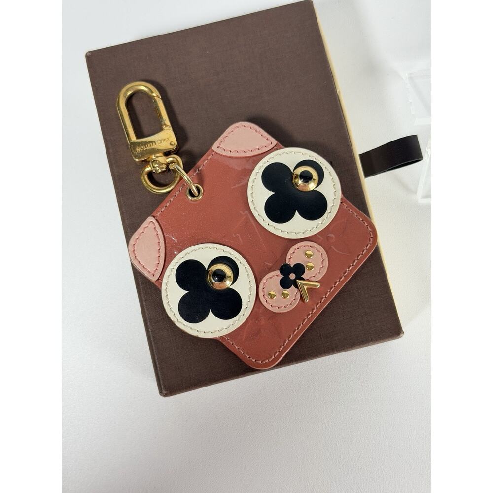 Louis Vuitton Vernis Dog Face Charm Rare Collectible key chain pink 0023 - Picture 8 of 8